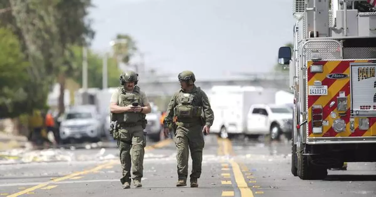 Man charged with supplying chemicals to Palm Springs fertility clinic bomber dies in custody