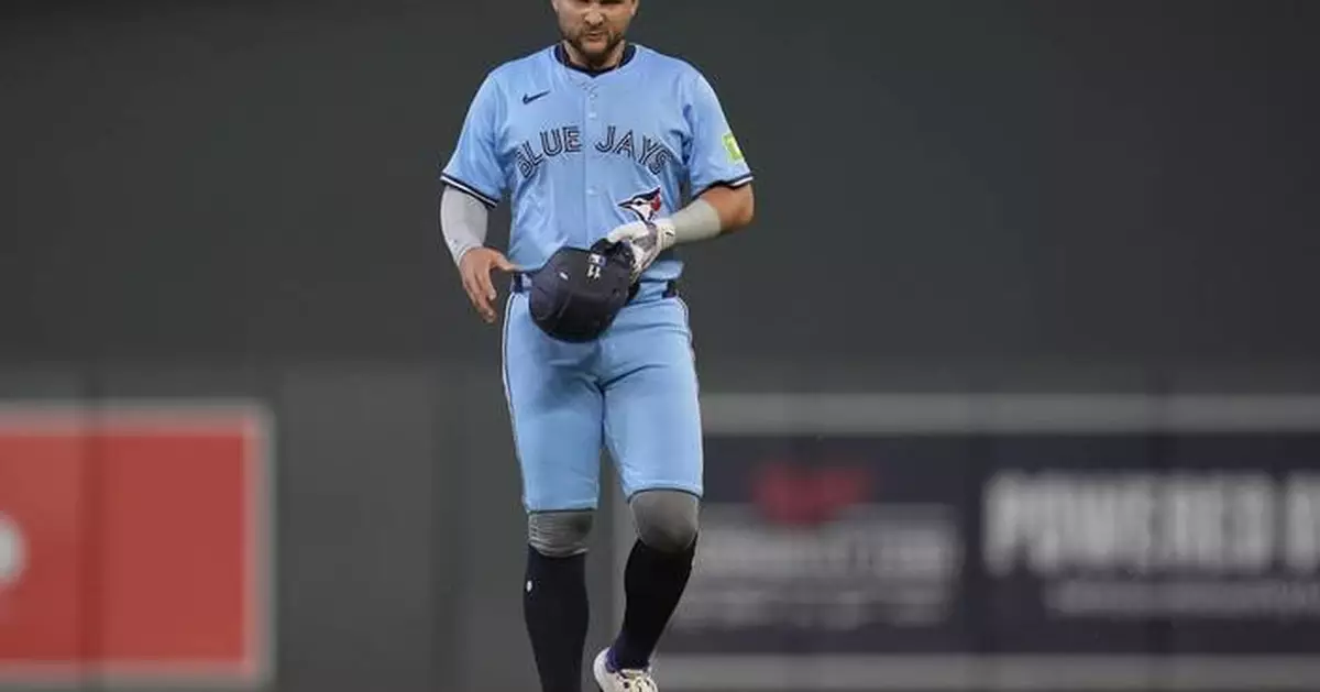 Barger hits 2-run HR, Bichette has go-ahead 2-run single as Blue Jays beat Twins 6-4