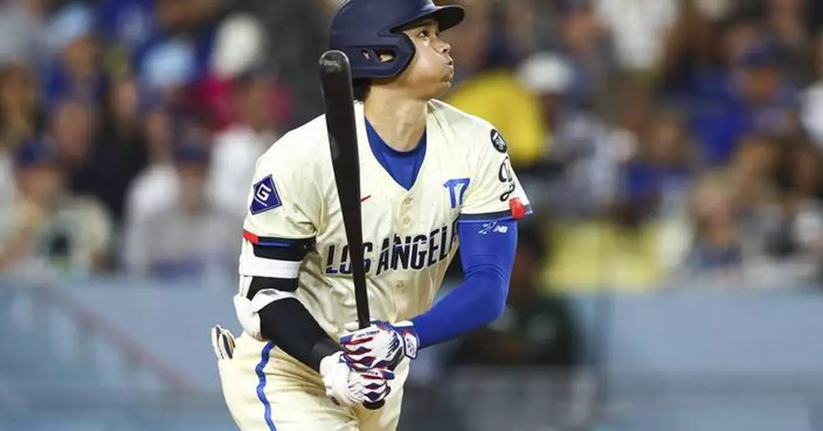 Shohei Ohtani's 2 homers, Clayton Kershaw's 7 sharp innings propel Dodgers past Giants 11-5