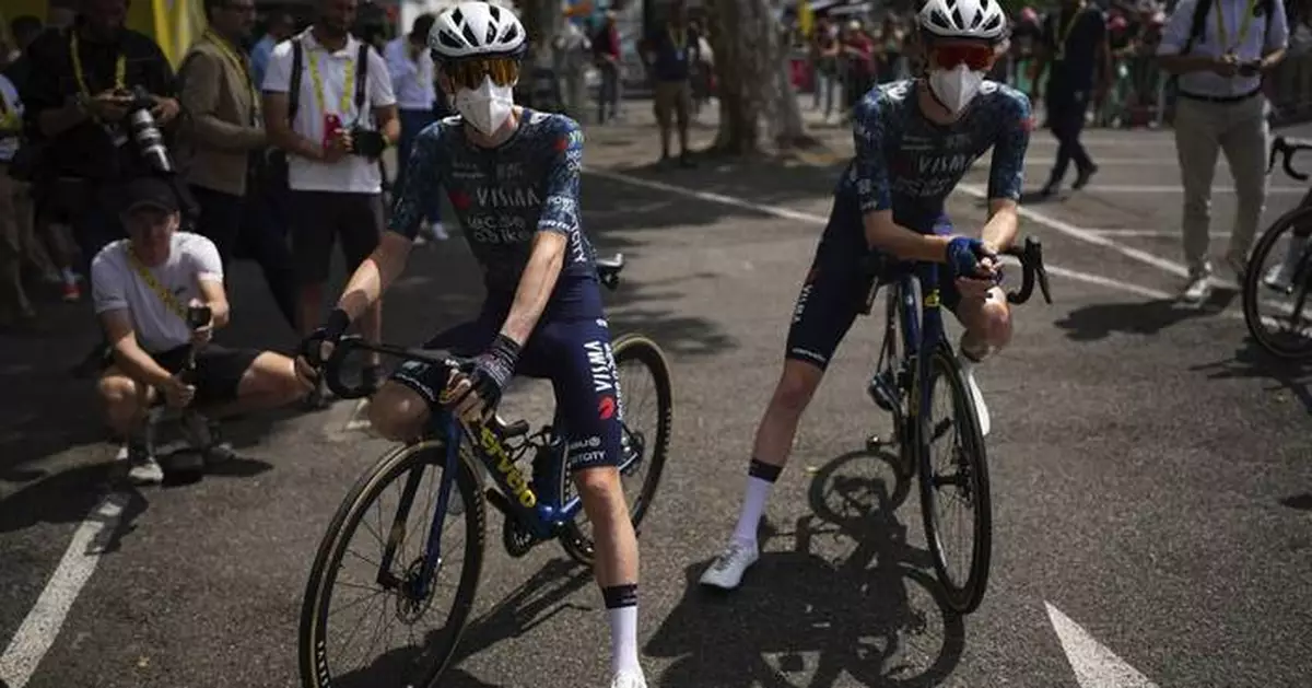 What to know about the COVID variant that may cause 'razor blade' sore throats