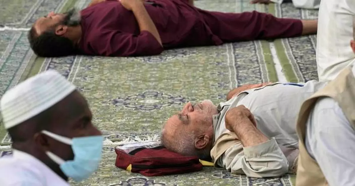 Avoid new shoes and look after your mental health. How to be well at the Hajj