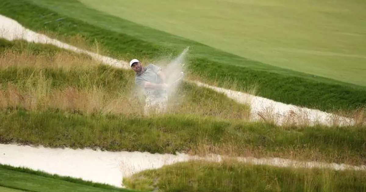 Scheffler: 'Definitely not out of the tournament' after another US Open round over par