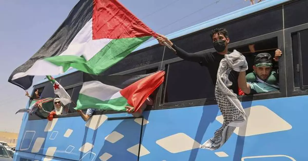 Convoy arrives in Libya en route to Gaza to challenge Israel's blockade on humanitarian aid