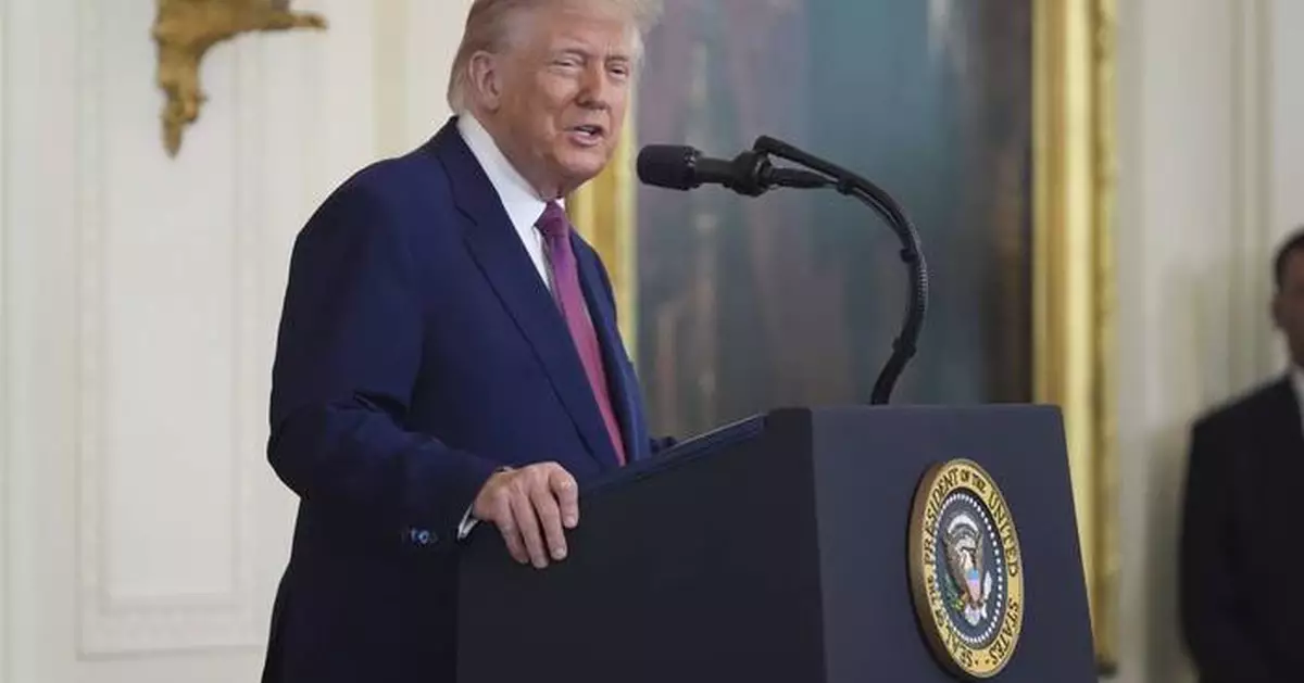 Trump signs measure blocking California's ban on new sales of gas-powered cars