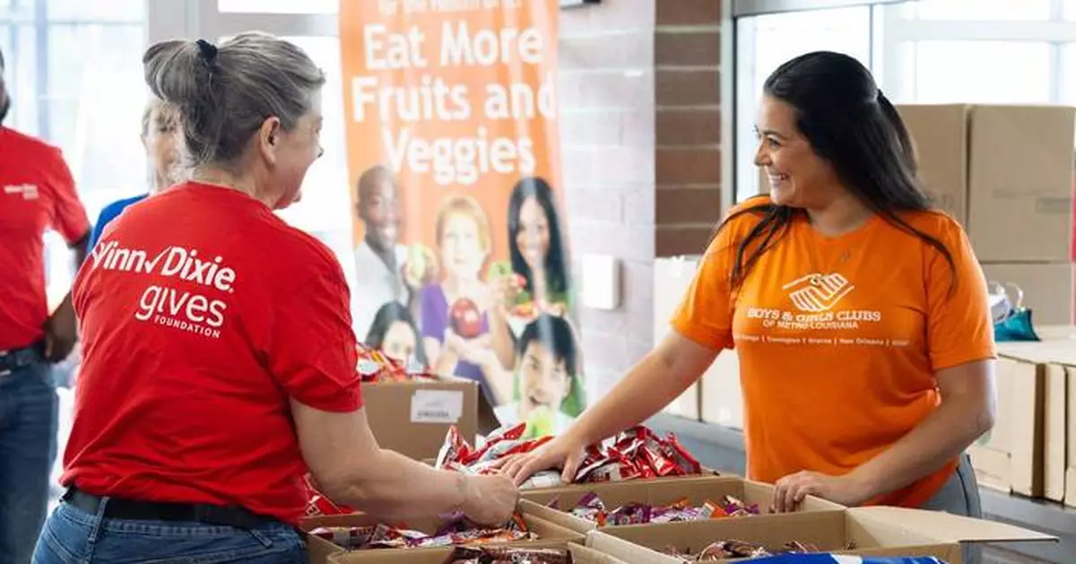Winn-Dixie delivers summer meals and memories with $100,000 donation to Boys &amp; Girls Clubs