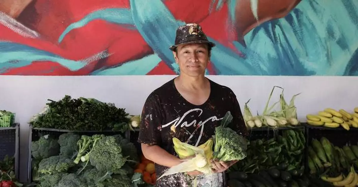 New Robert Vargas Fairoaks Burger Mural Uplifts Fire-Ravaged Altadena