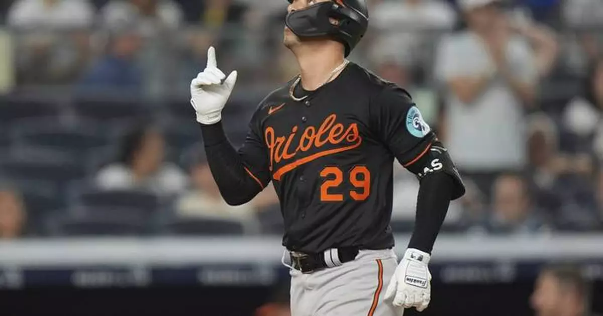 Orioles' Urías hits go-ahead homer off Weaver in the 8th inning to spoil Yankees reliever's return