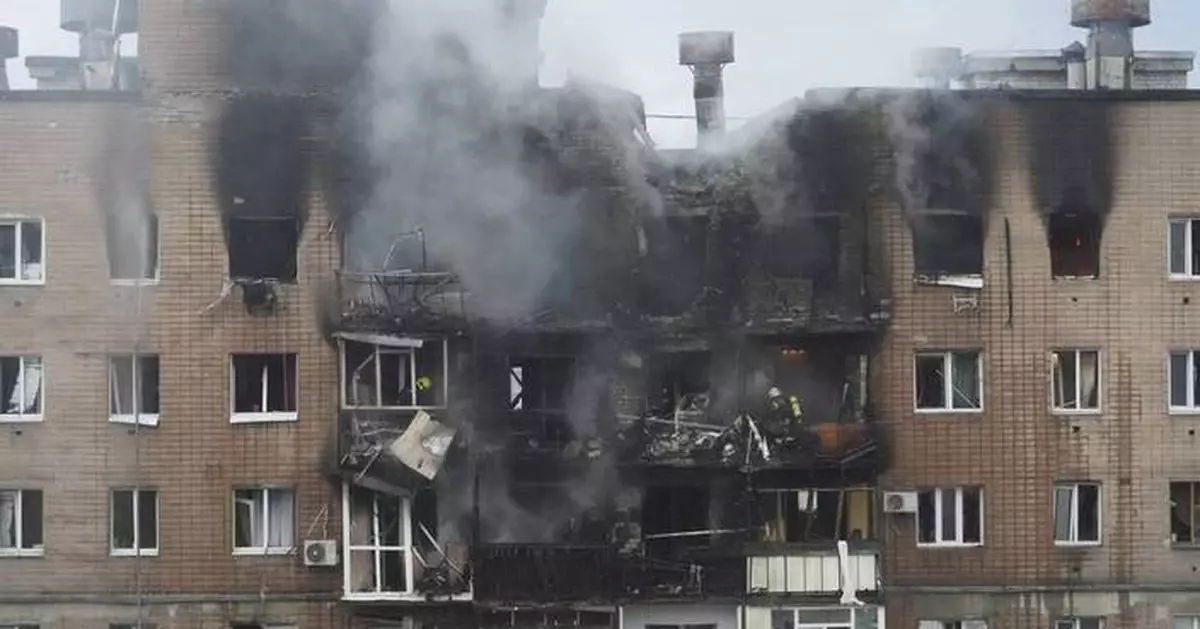 Russian attacks on eastern Ukrainian city of Kharkiv kill 4, wound more than two dozen