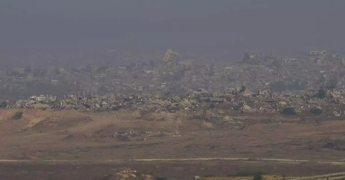 31 Palestinians are killed heading to a Gaza aid site, witnesses say. Israel denies responsibility