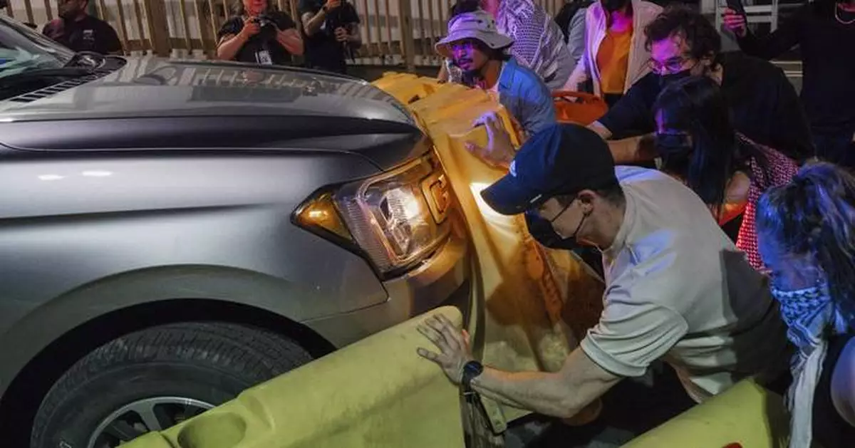 2 detainees recaptured after escape from New Jersey immigration detention center, 2 still at large