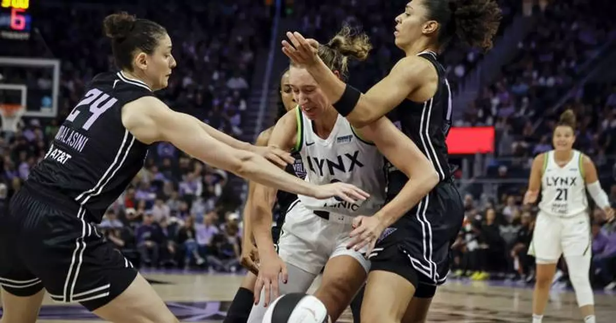Collier scores 24 points, Lynx use big 2nd-half run to beat Valkyries 86-75