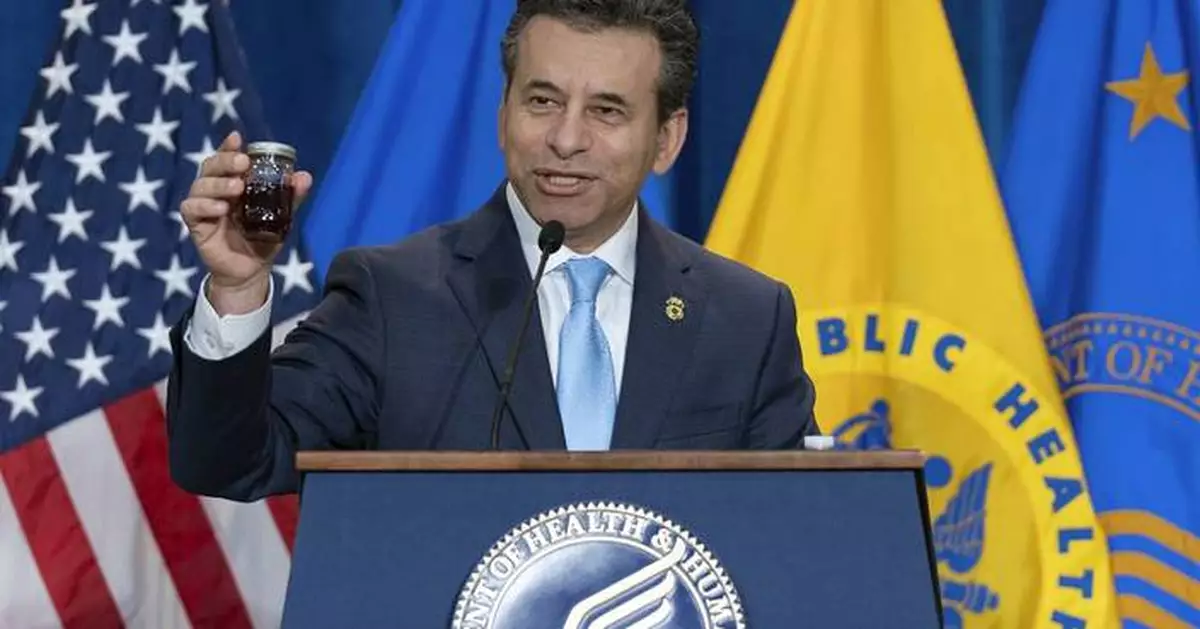 FDA to offer faster drug reviews to companies promoting 'national priorities'