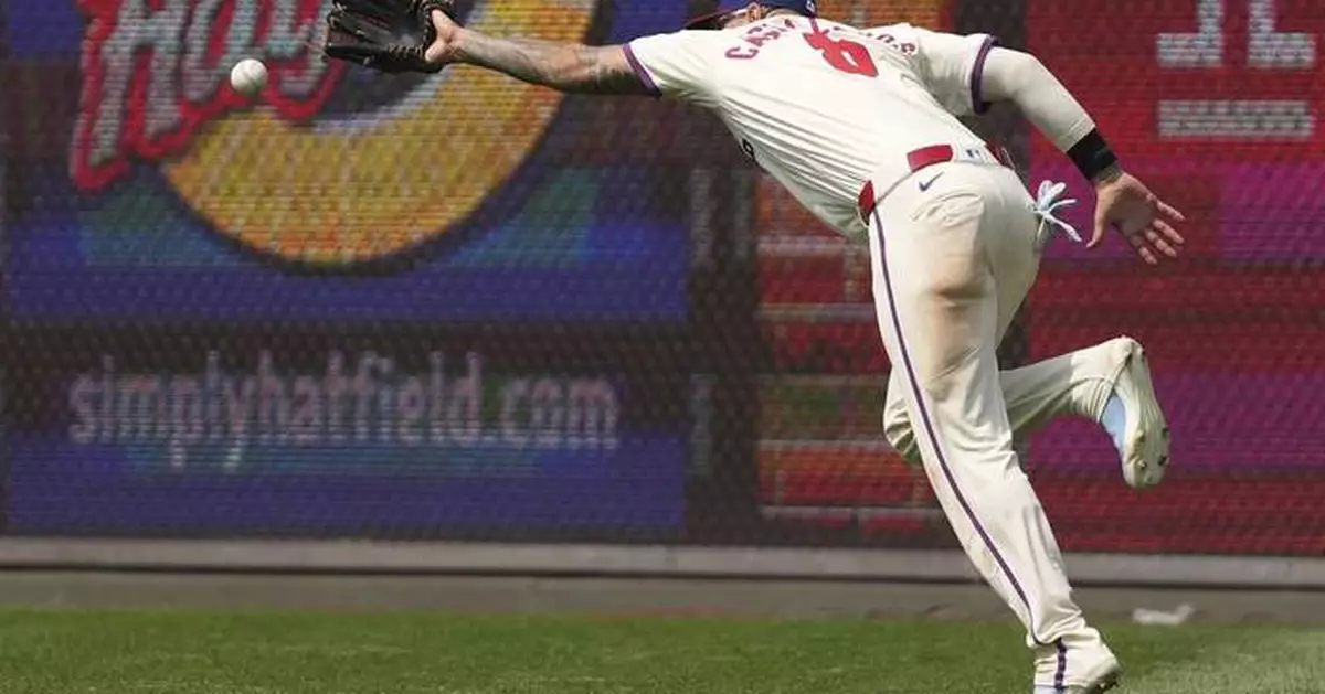 Nick Castellanos returns to Phillies lineup after benching and makes game-sealing catch vs Marlins