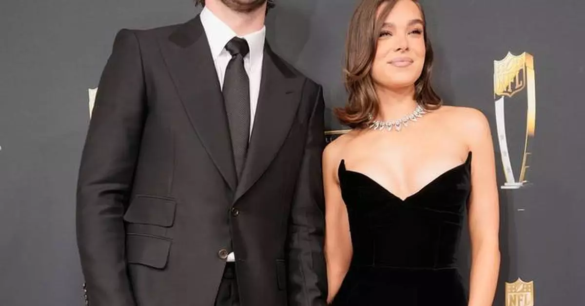 Bills QB Josh Allen and actor Hailee Steinfeld marry in Southern California