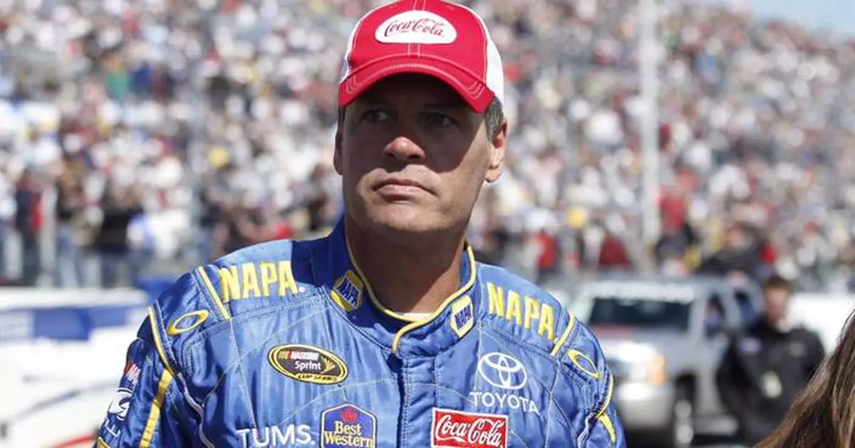 Michael Waltrip joins ownership group of AF1's Nashville Kats