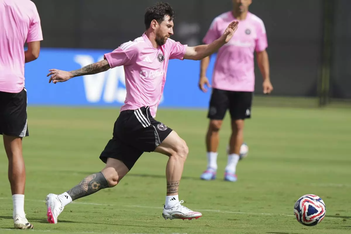 Inter Miami forward Lionel Messi does drills during a training session Friday, June 13, 2025, in Fort Lauderdale, Fla. in preparation for a Club World Cup soccer match Saturday. (AP Photo/Lynne Sladky)