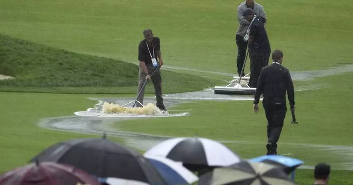 J.J. Spaun weathers the worst of wet Oakmont to win US Open