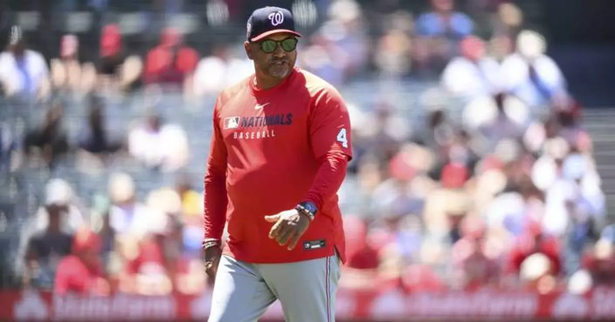 Washington manager Dave Martinez ejected after a replay review goes against the Nationals
