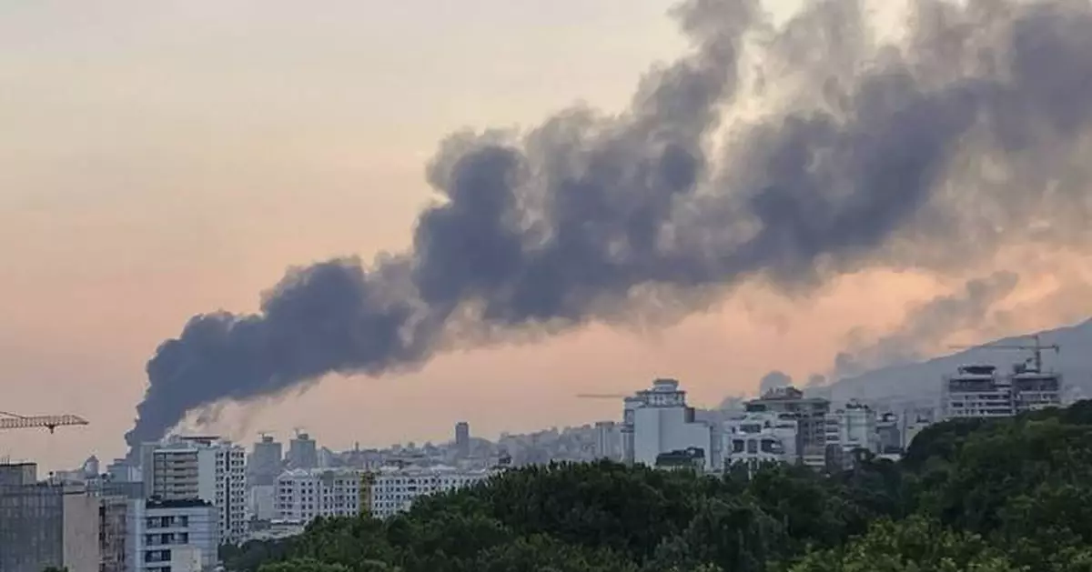 The Latest: Iranians flee their capital as Trump urges unconditional surrender