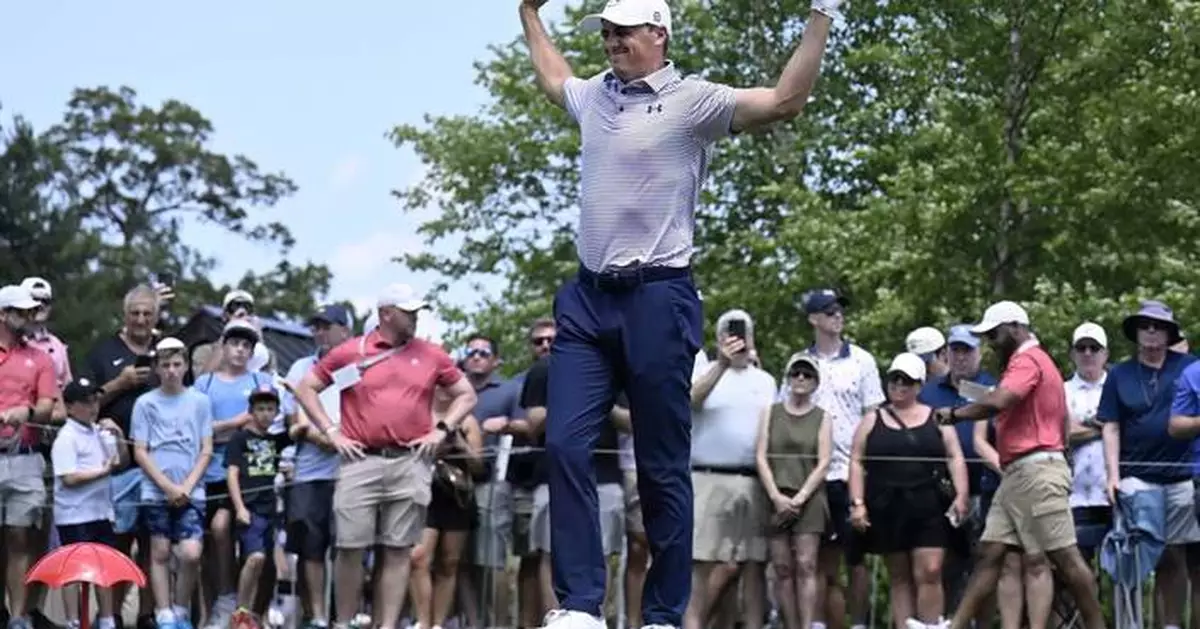 Jordan Spieth withdraws after 13 holes from Travelers with shoulder blade injury