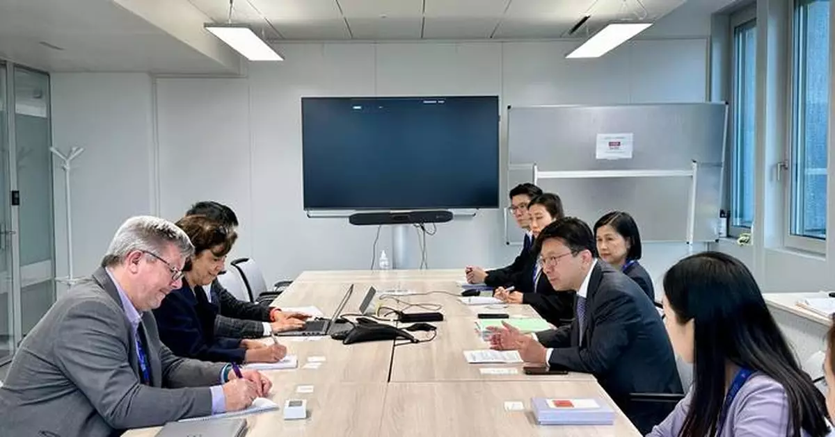 Hong Kong Labour Chief Promotes Workforce Developments at International Labour Conference in Geneva