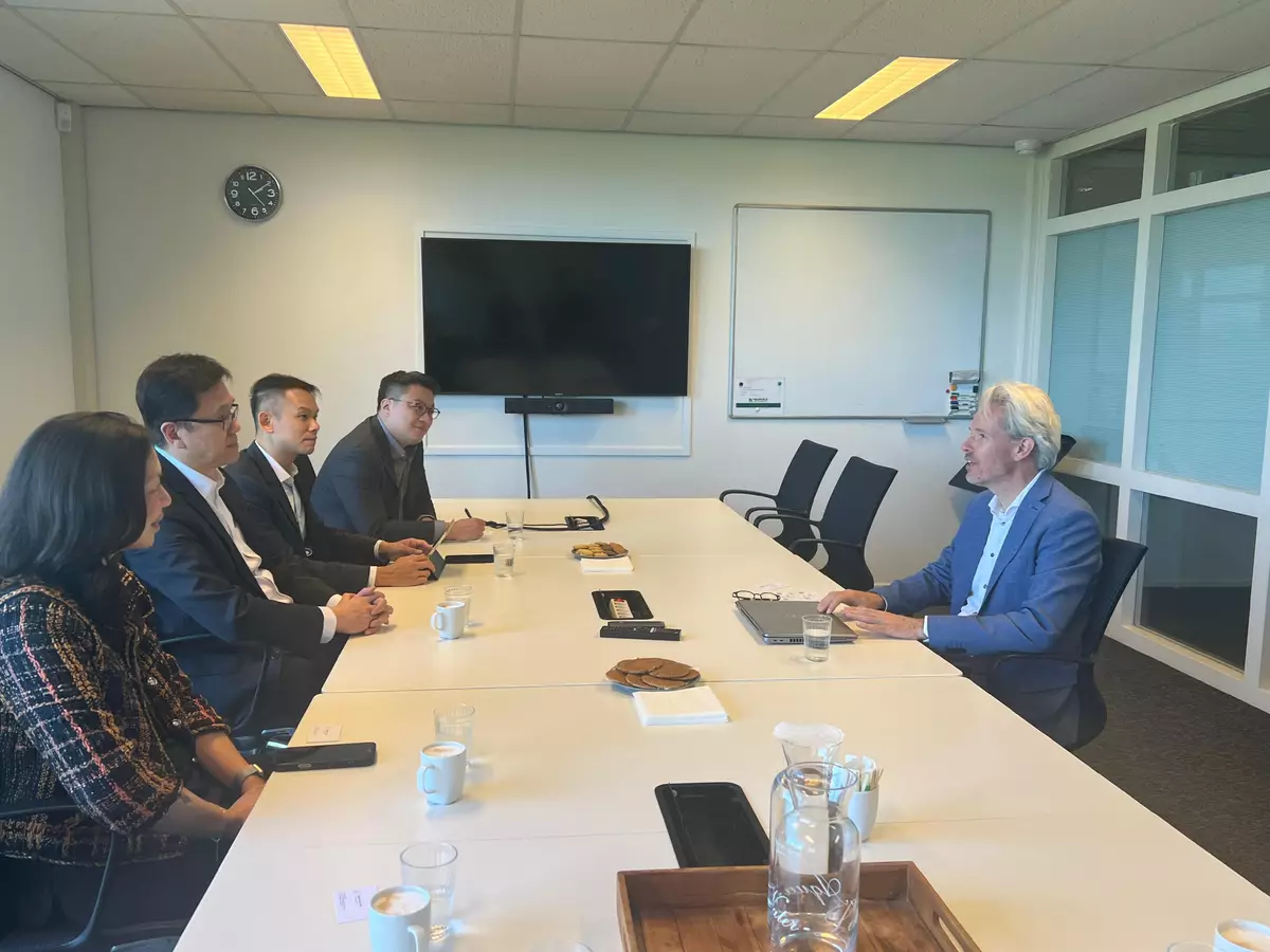 SITI continues visit to Netherlands  Source: HKSAR Government Press Releases