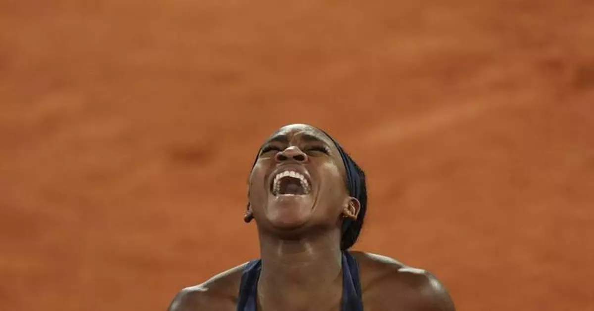 Coco Gauff defeats Loïs Boisson 6-1, 6-2 to reach her second French Open final