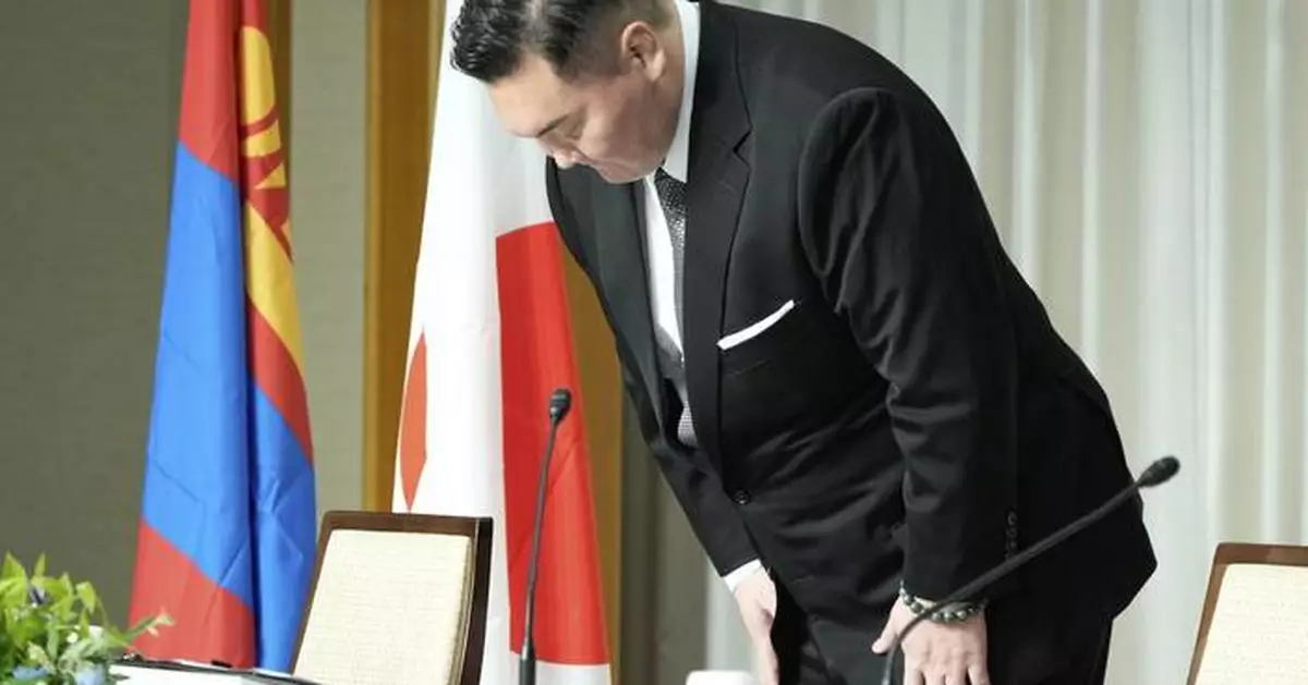 All-time great wrestler Hakuho quits Japan Sumo Association with plans to form global body