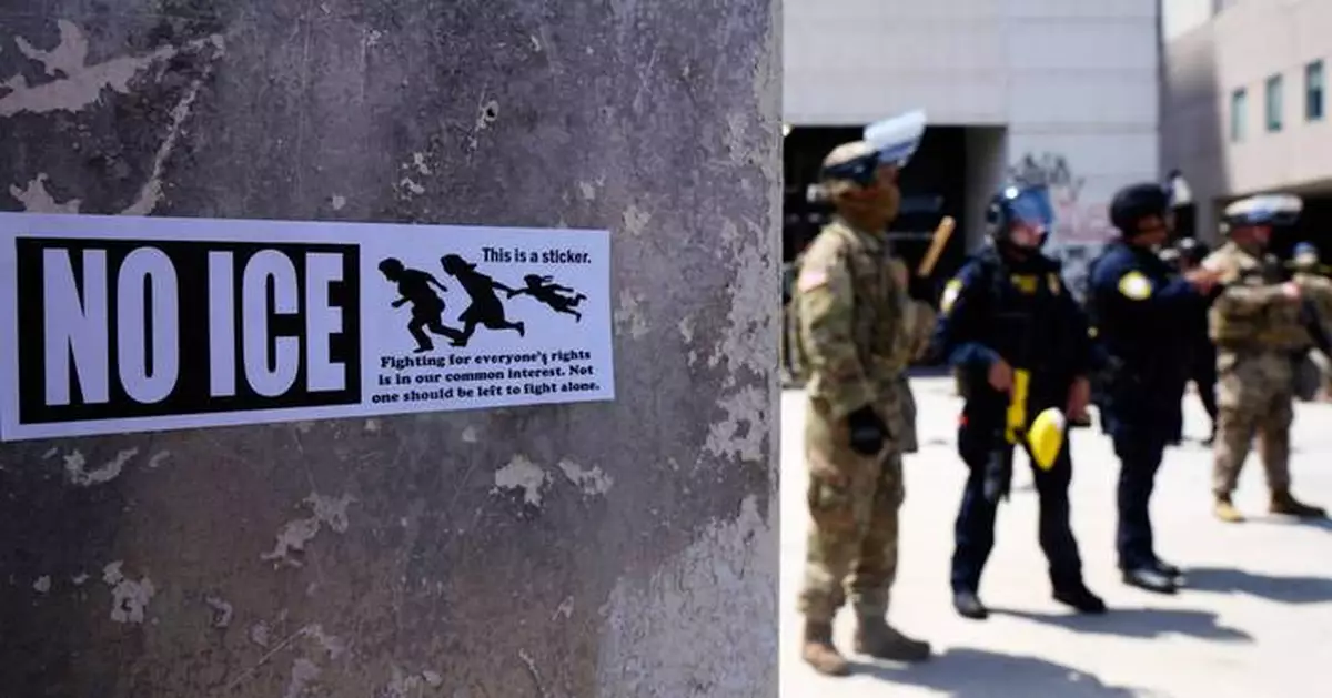 Appeals court temporarily blocks judge's ruling to return control of National Guard to California