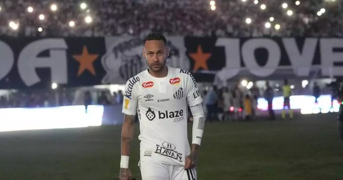 Neymar apologizes for red card in what could be his last game with Brazilian club Santos