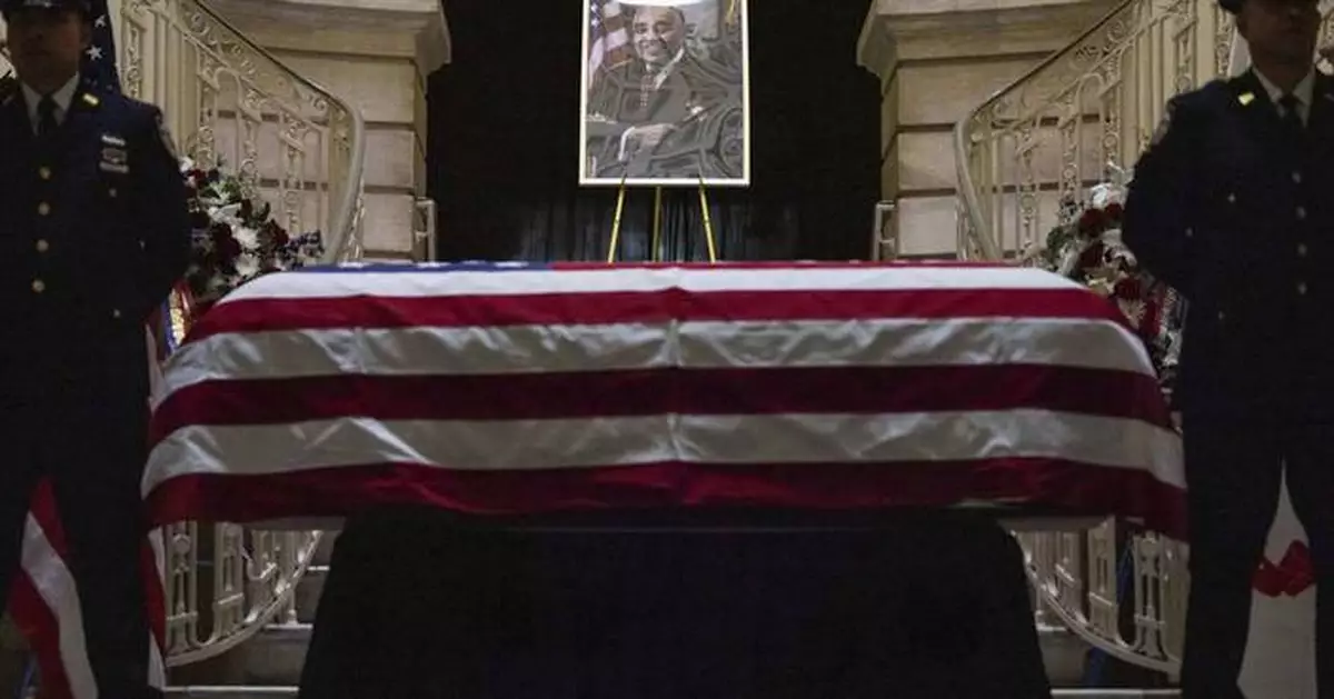 Mourners pay respects to late US Rep. Charles Rangel as his body lies in state at New York City Hall