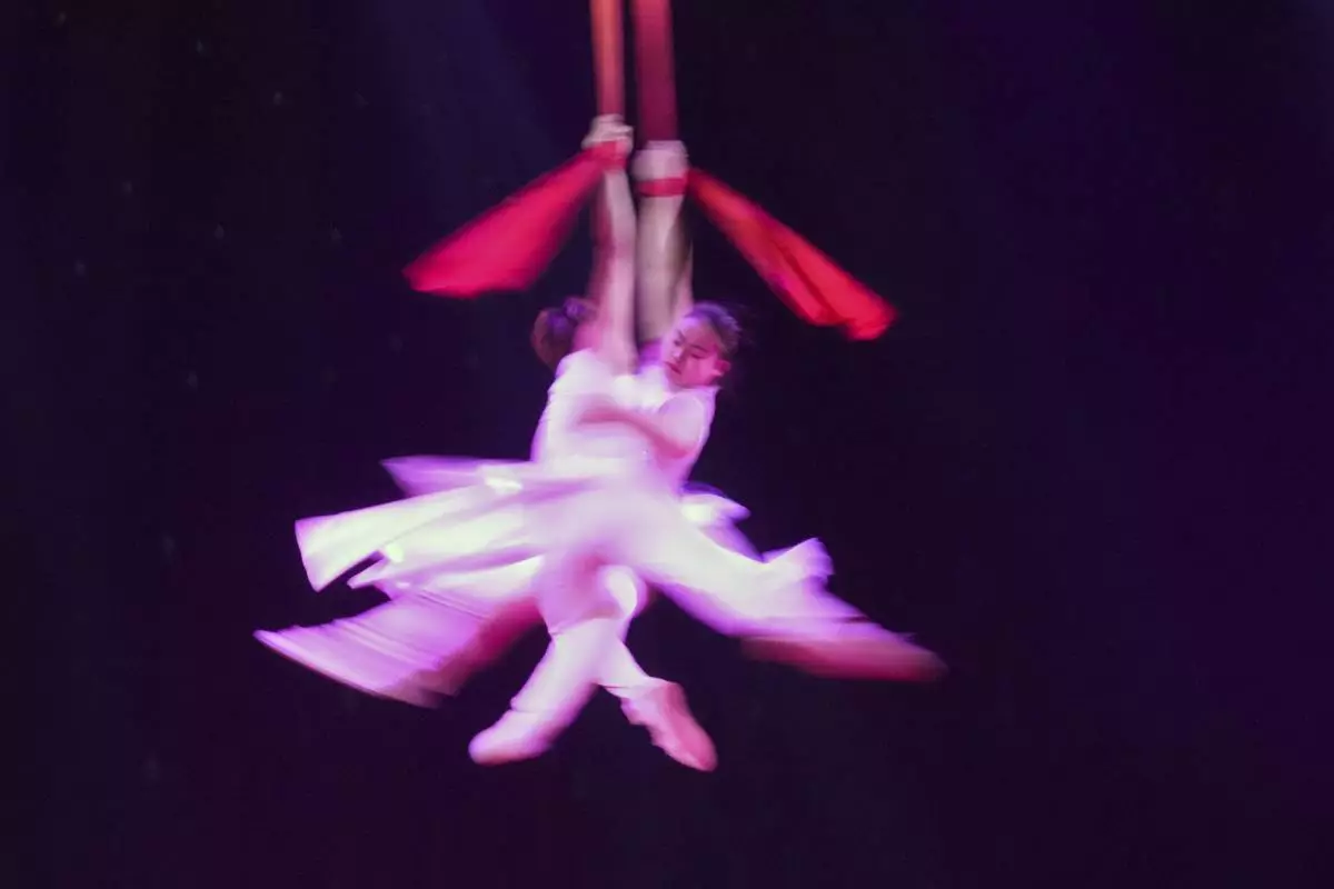 Acrobats from Dongchoon Circus Troupe perform during a daily regular performance in Ansan, South Korea, Wednesday, June 11, 2025. (AP Photo/Lee Jin-man)