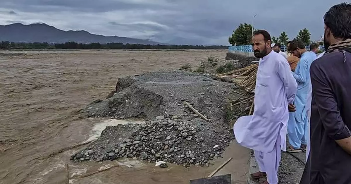 Flash floods in Pakistan kill 8 after deluge sweeps away dozens