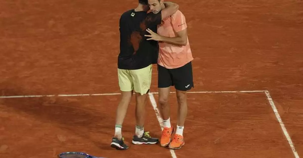 Granollers and Zeballos defy their ages to win French Open doubles title