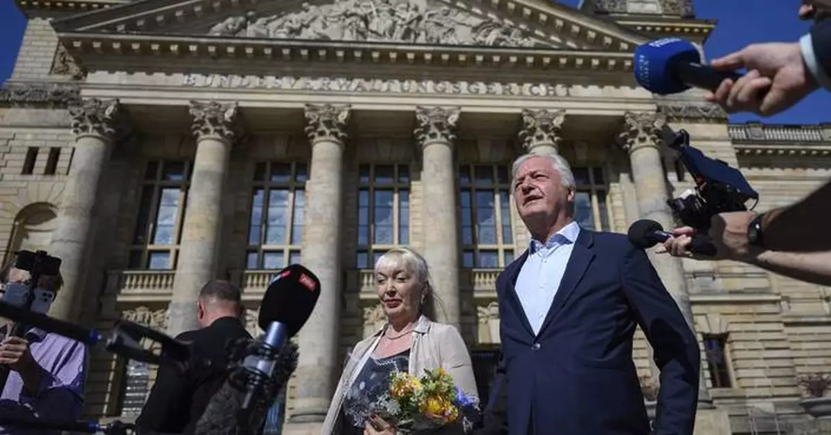 A German court lifts a government ban on a far-right magazine