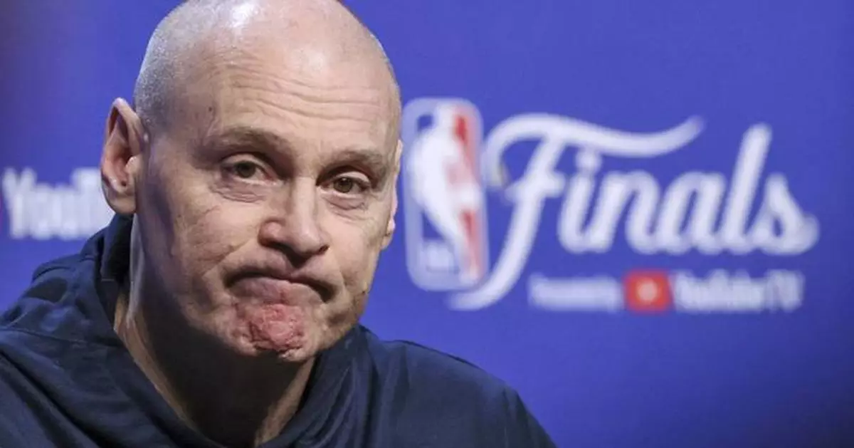 Pacers coach Rick Carlisle offers defense of Scott Foster after referee receives criticism in Game 4