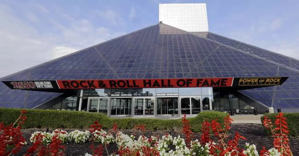 Bassist Carol Kaye tells AP she's declining Rock &amp; Roll Hall of Fame induction, 'Permanently'