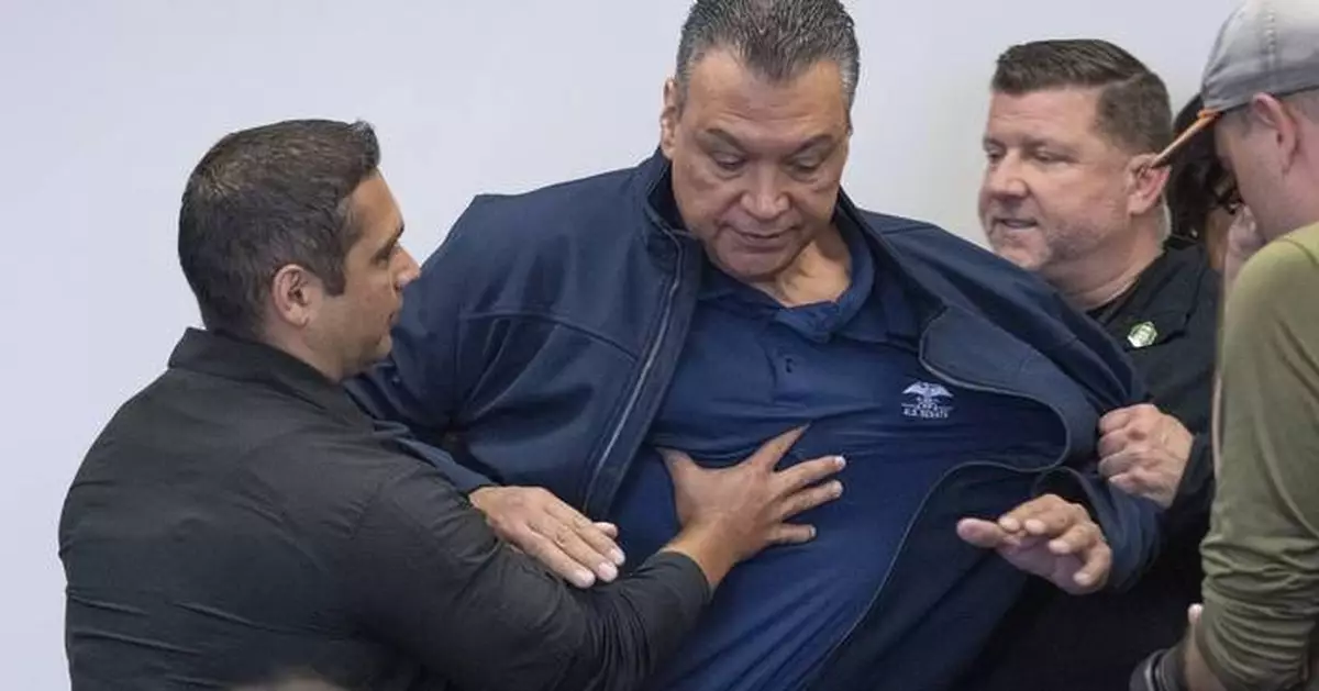 Padilla says in Senate 'it's time to wake up' after forced removal from Noem's event