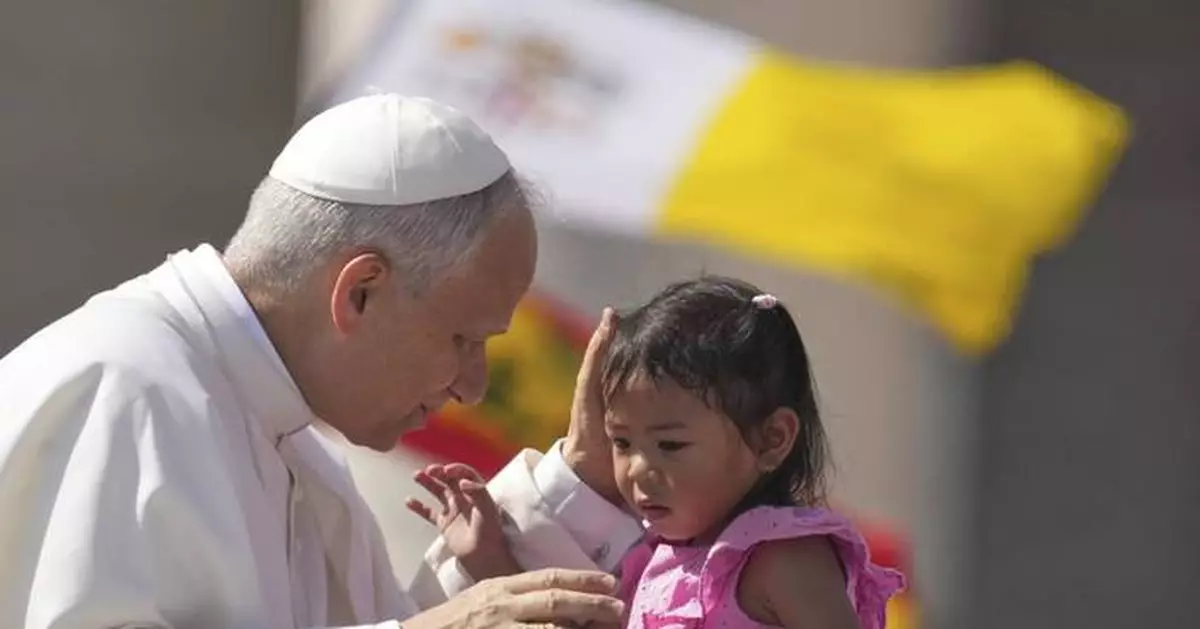 Pope Leo criticizes political nationalism and prays for reconciliation and dialogue