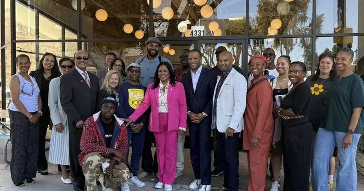 Los Angeles City Council Recognizes Operation HOPE Founder John Hope Bryant for His 33 Years of Commitment to Helping Angelenos Secure a Better Economic Future