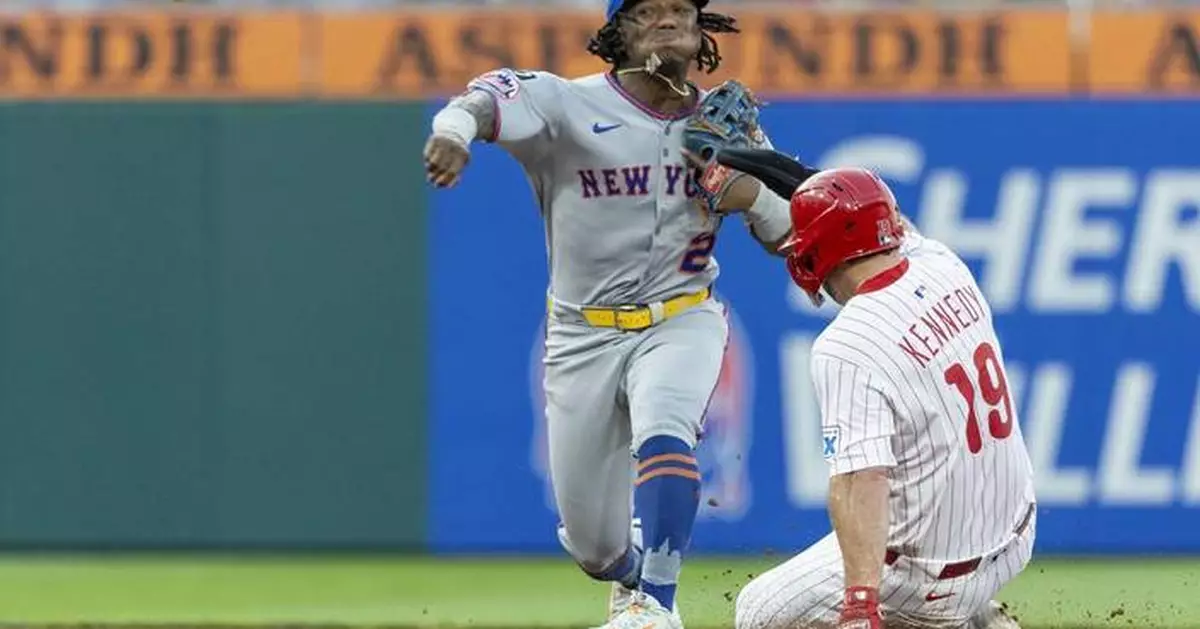 Mets send rookie infielder Luisangel Acuña to minors in roster shuffle