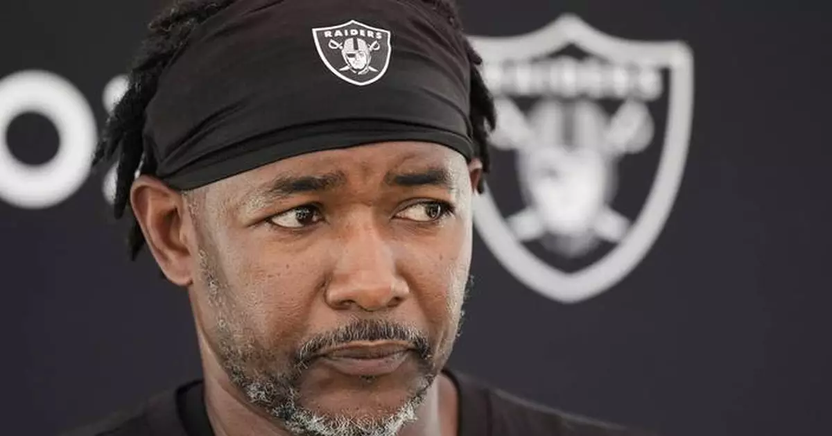 Raiders coordinator Patrick Graham embraces learning from Pete Carroll's defensive expertise