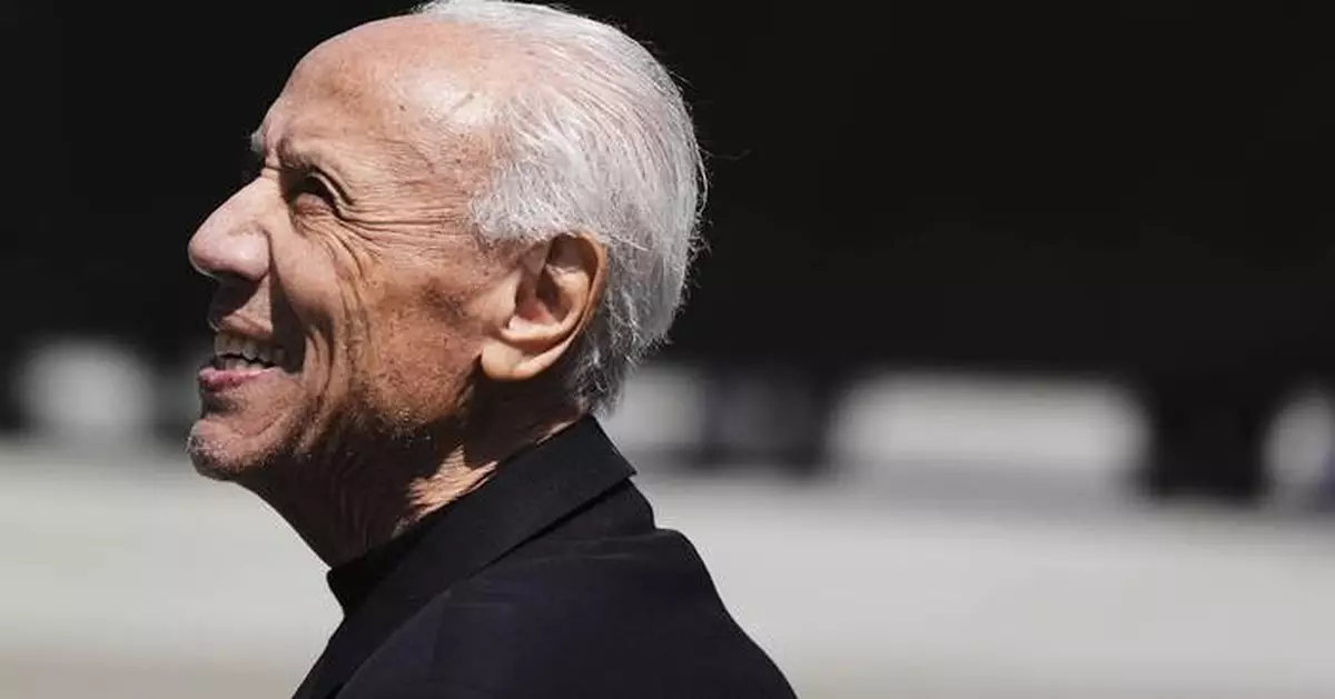 Lenny Wilkens has statue unveiled outside Seattle arena where he led SuperSonics to NBA title