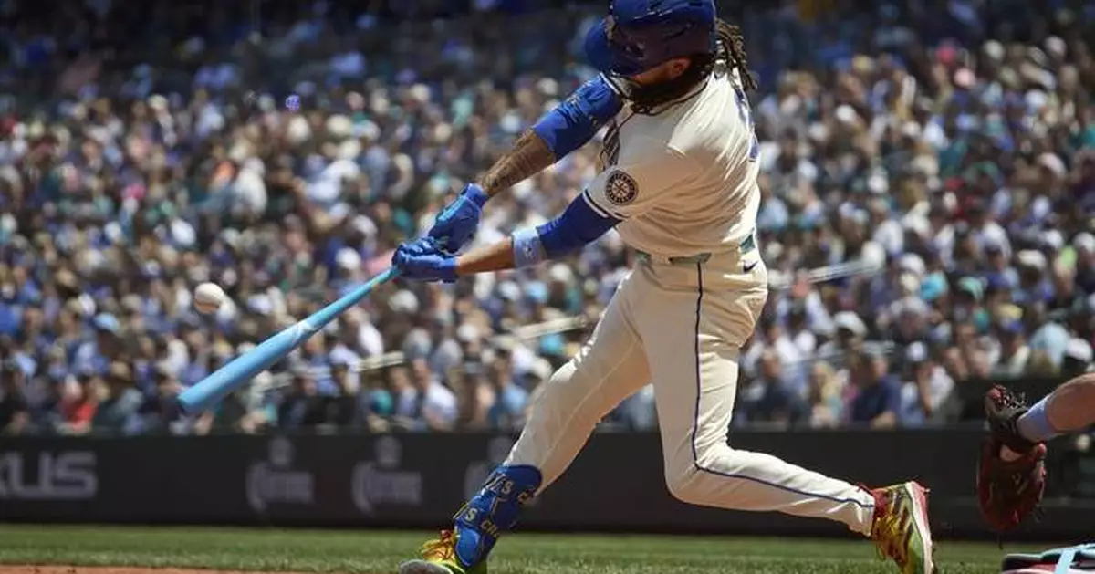 Crawford hits a grand slam, Hancock tosses 7 scoreless and the Mariners beat the Guardians 6-0