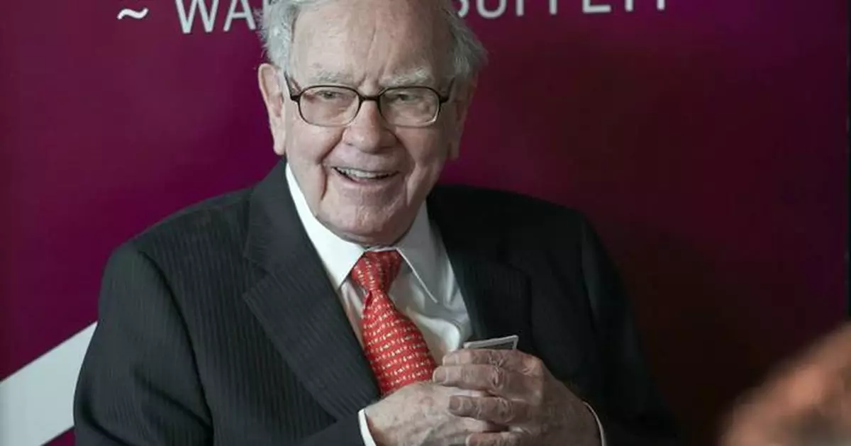 Warren Buffett announces $6 billion in donations to five foundations