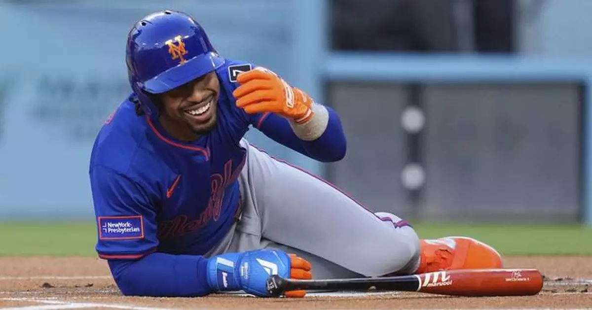Lindor comes through as pinch hitter in 9th on broken toe, hits 2-run double as Mets beat Rockies
