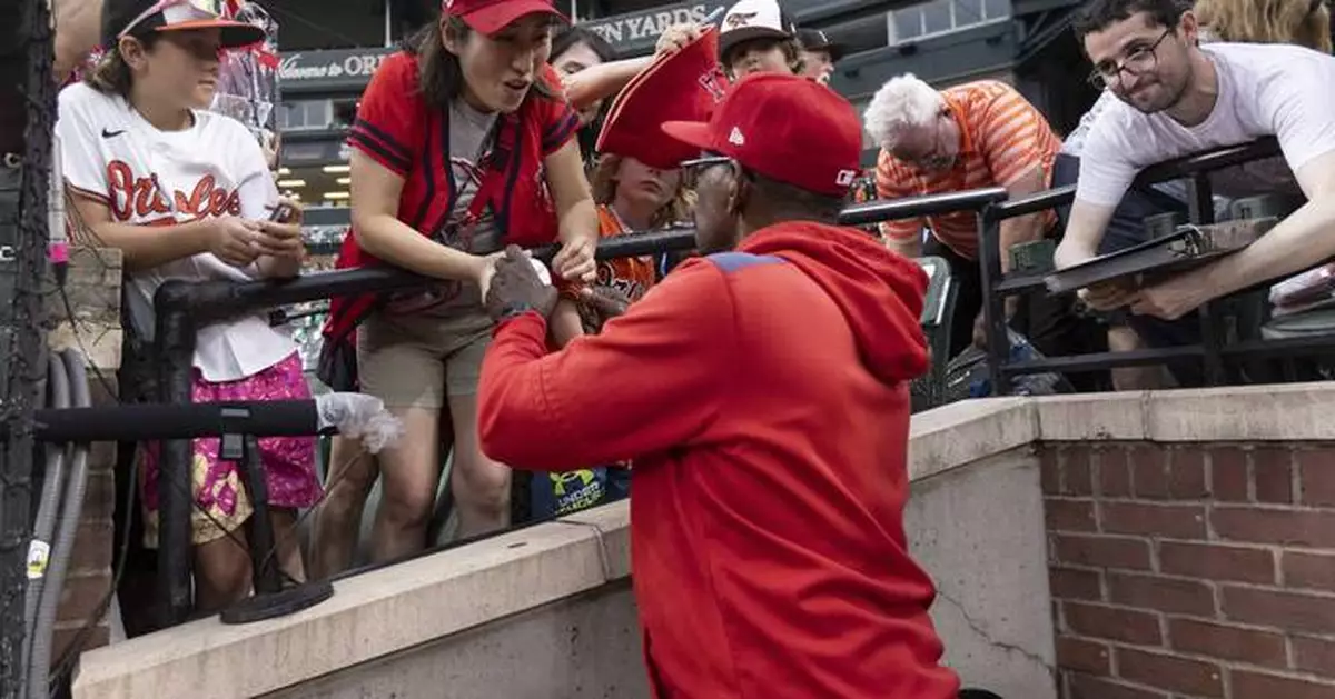 Angels manager Ron Washington out indefinitely because of health concerns