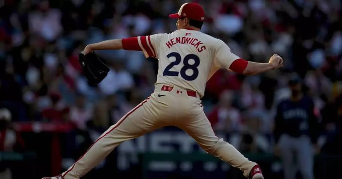Kyle Hendricks celebrates 100th career win with former Angels pitcher who tutored him as a youngster