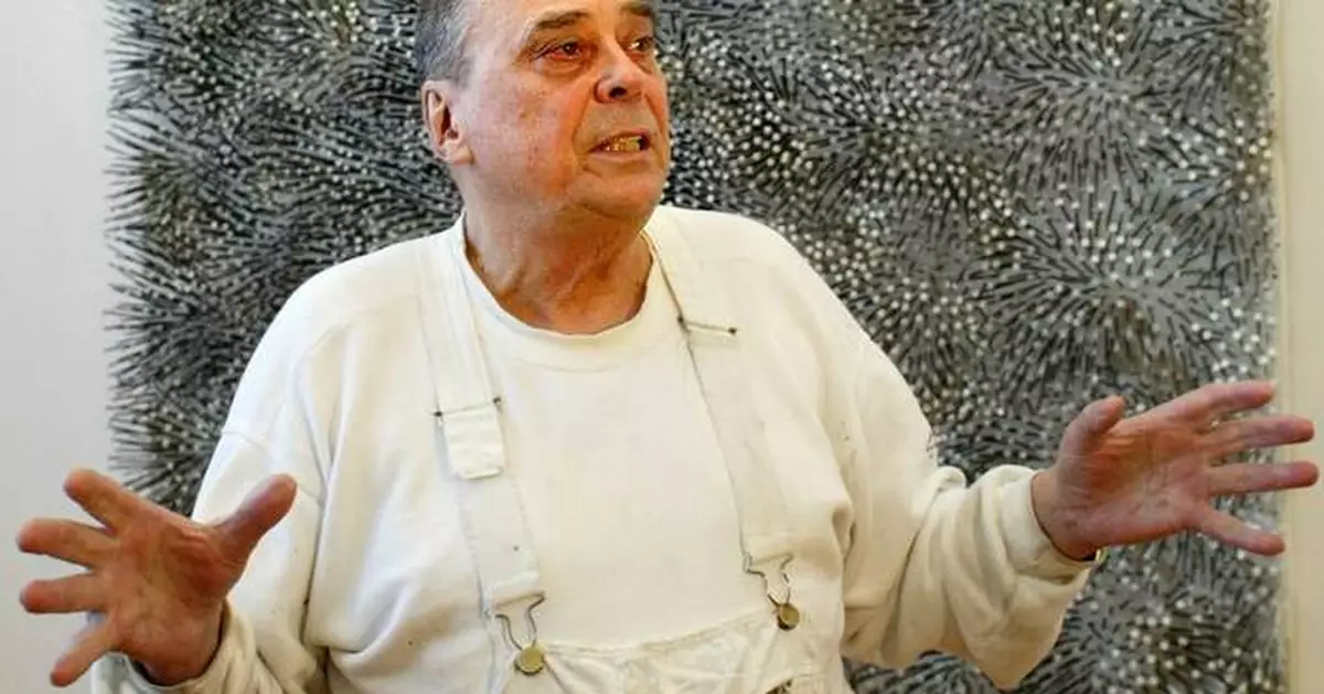 World-famous German "nail artist" Günther Uecker dies at 95