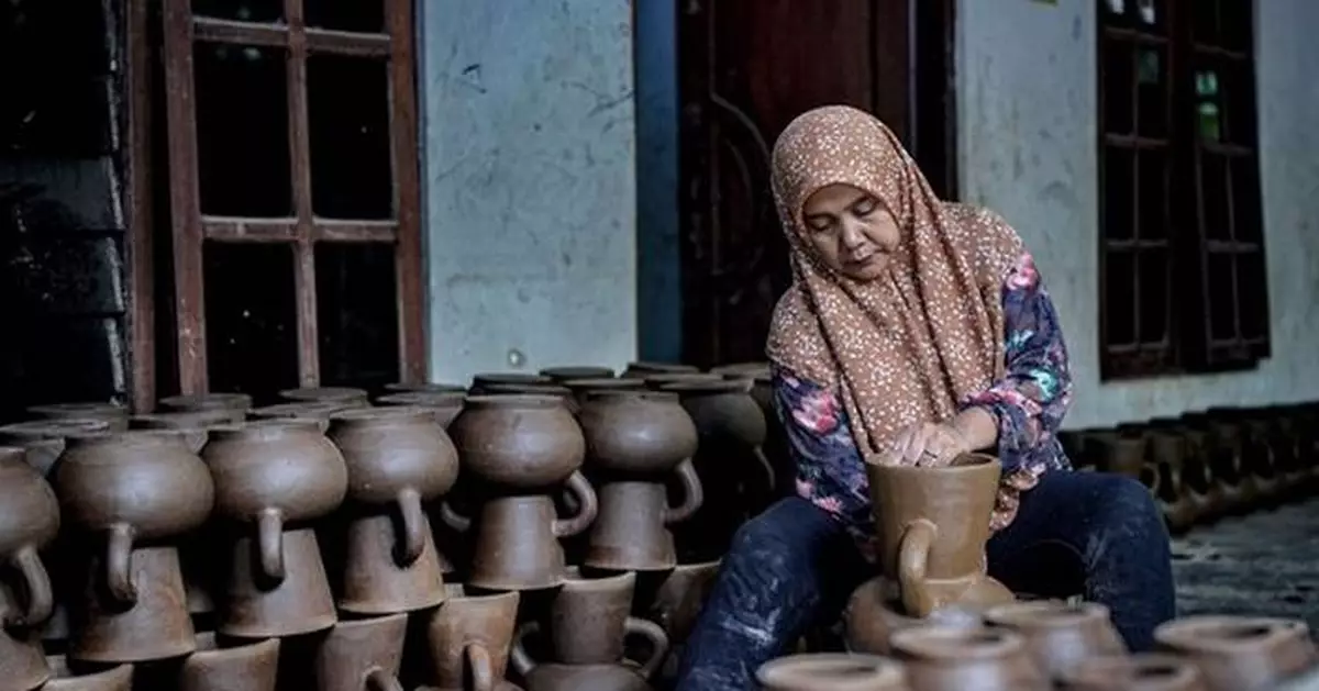 Fintech Pioneer Amartha Secures $55M from European Development Finance Institutions to Empower Women Entrepreneurs in Rural Indonesia